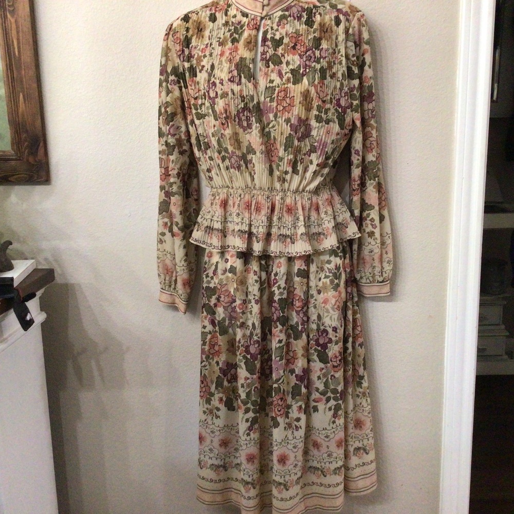 Floral Long Sleeve Skirt Set